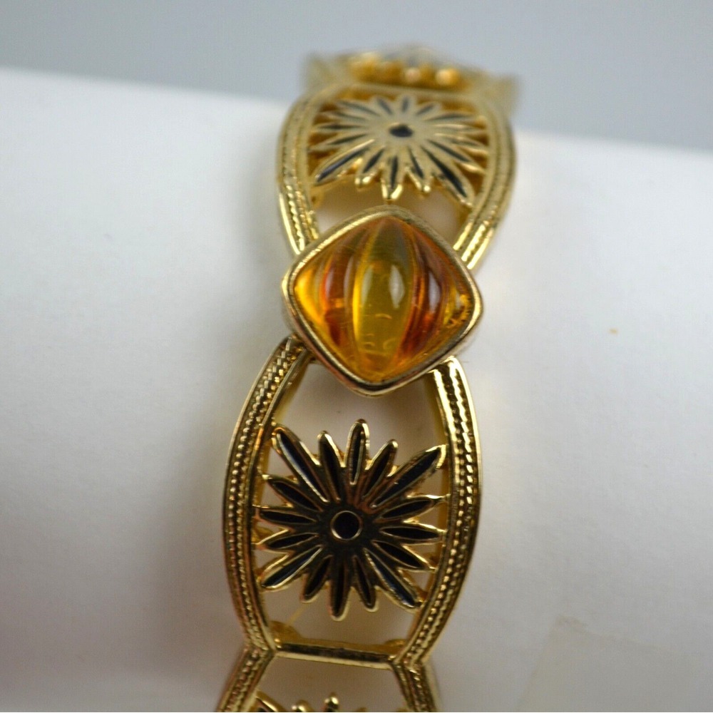 Gold Tone Stretch Bracelet with Amber Color Plastic Setting 7"‎